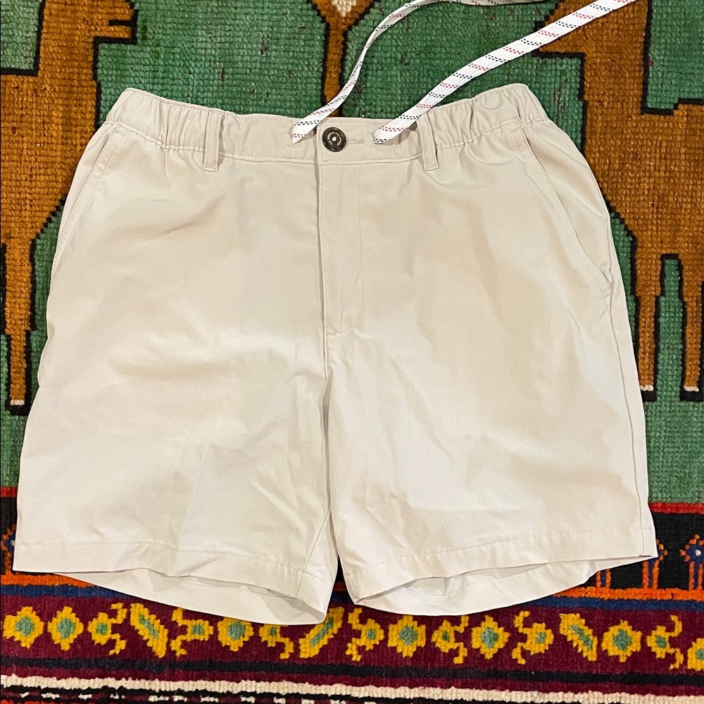 Chubbies Cream Flat Front Shorts
